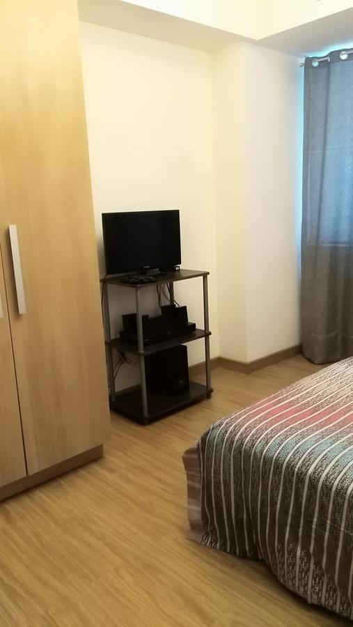 Azure C7 Balcony, Wifi, Near Mall Airport Manila Eksteriør bilde